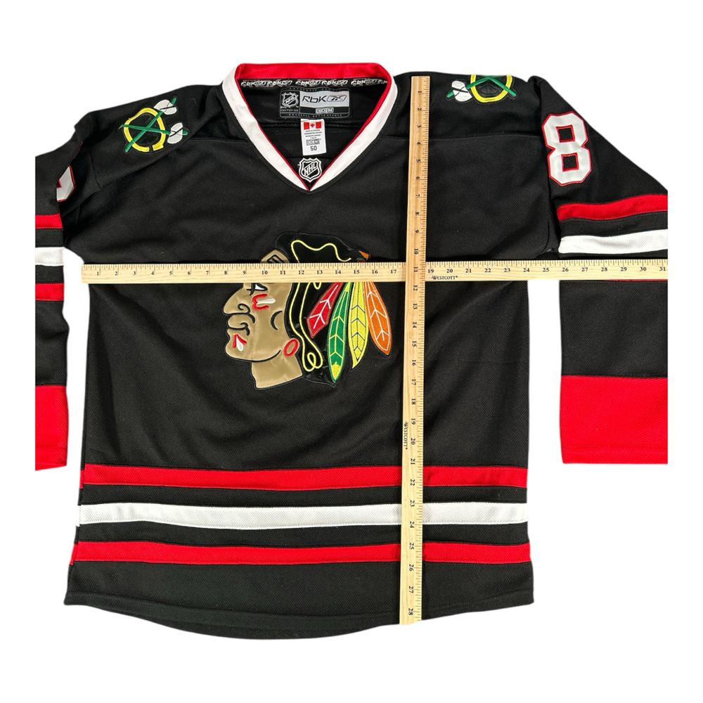 Rare Reebok CCM Patrick Kane Blackhawks Authentic Fight Strap Jersey Sz 50 - Picture 4 of 6